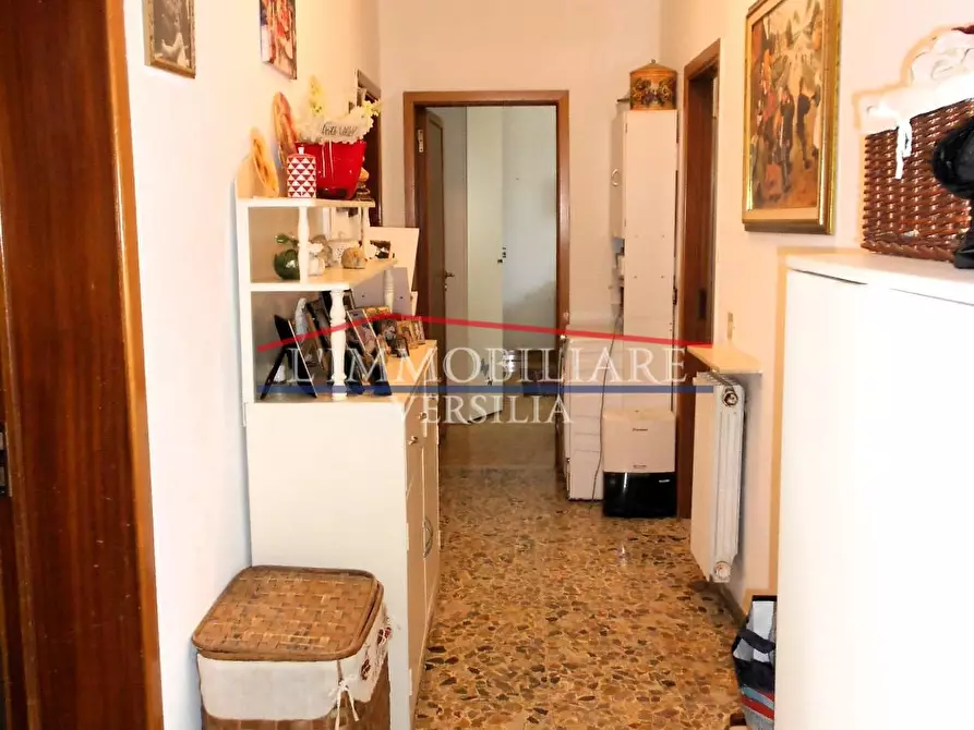 Immagine 26 di Casa bifamiliare in vendita  a Massa