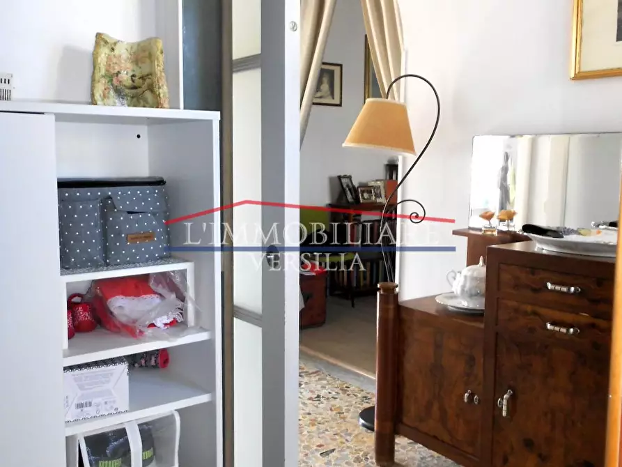 Immagine 54 di Casa bifamiliare in vendita  a Massa