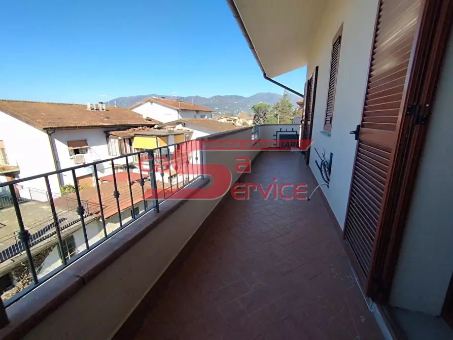 Immagine 6 di Appartamento in vendita  a Uzzano