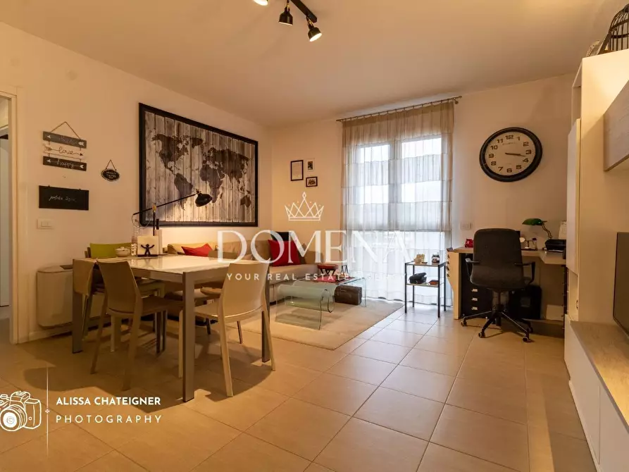 Immagine 2 di Appartamento in vendita  a Siena