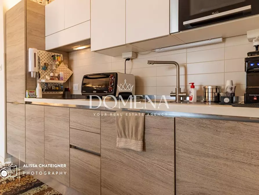 Immagine 9 di Appartamento in vendita  a Siena