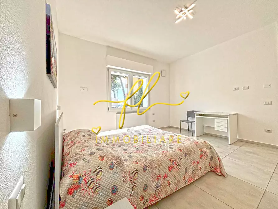 Immagine 10 di Appartamento in vendita  a Cecina