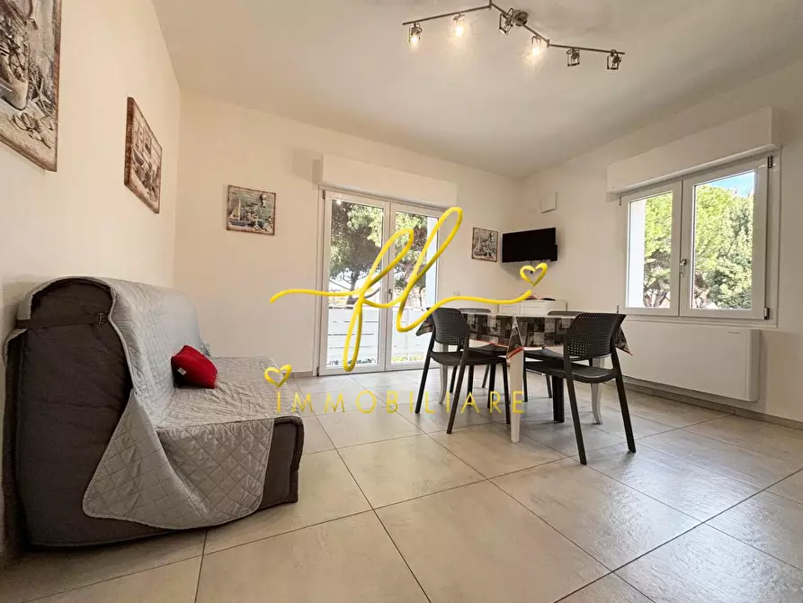 Immagine 1 di Appartamento in vendita  a Cecina