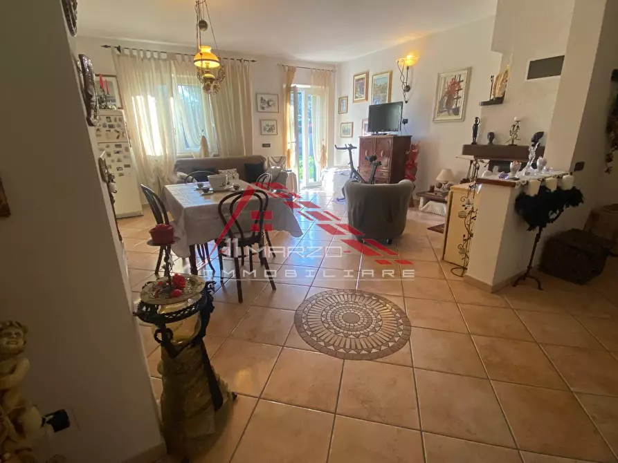 Immagine 7 di Villa in vendita  a San Giuliano Terme