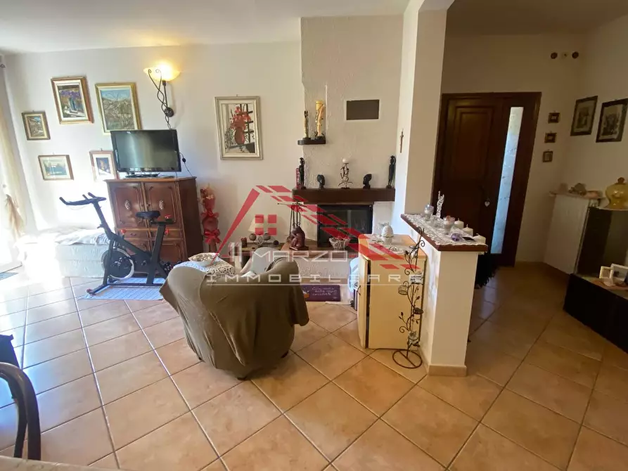 Immagine 8 di Villa in vendita  a San Giuliano Terme
