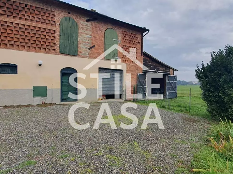 Immagine 4 di Casa indipendente in vendita  a Porcari