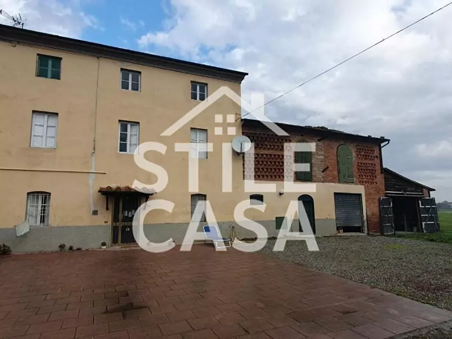 Immagine 3 di Casa indipendente in vendita  a Porcari