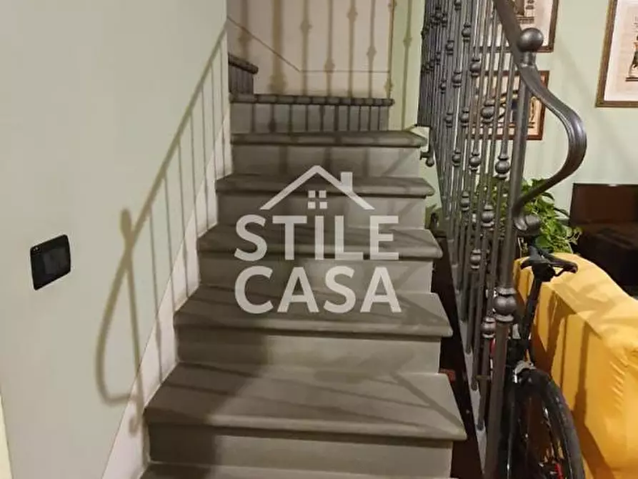 Immagine 10 di Villetta a schiera in vendita  a Porcari