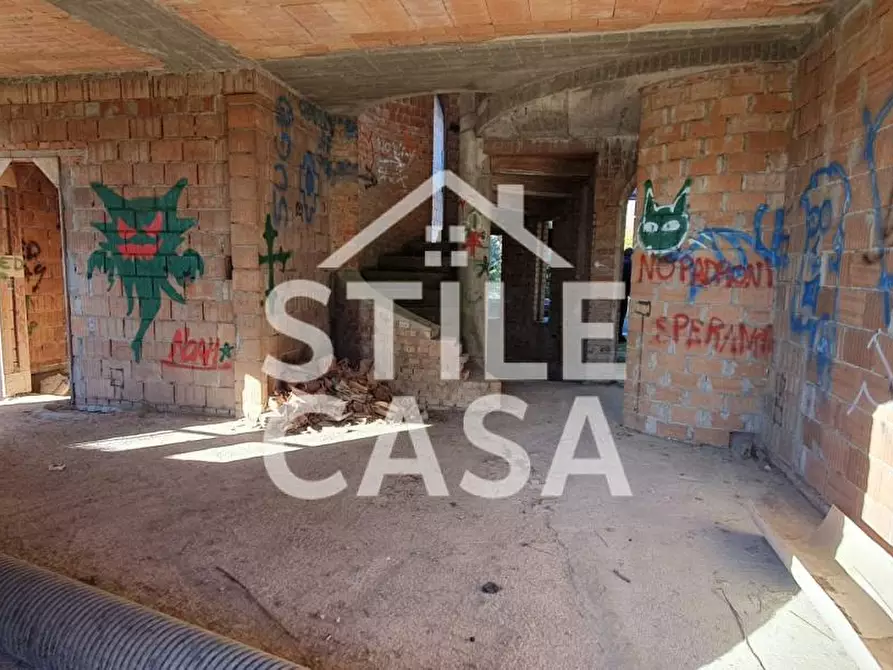 Immagine 18 di Villa in vendita  a Capannori