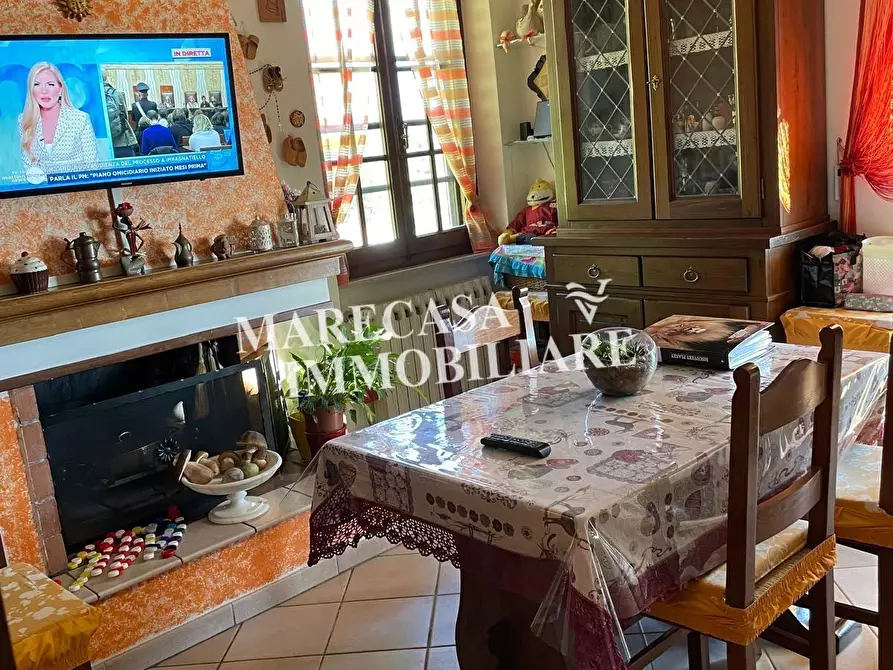 Immagine 21 di Casa indipendente in vendita  a Carrara