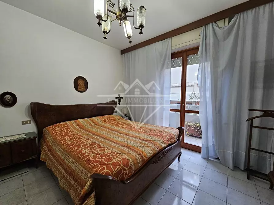 Immagine 9 di Appartamento in vendita  a Carrara