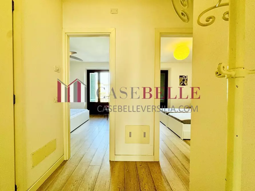 Immagine 17 di Appartamento in affitto  a Camaiore