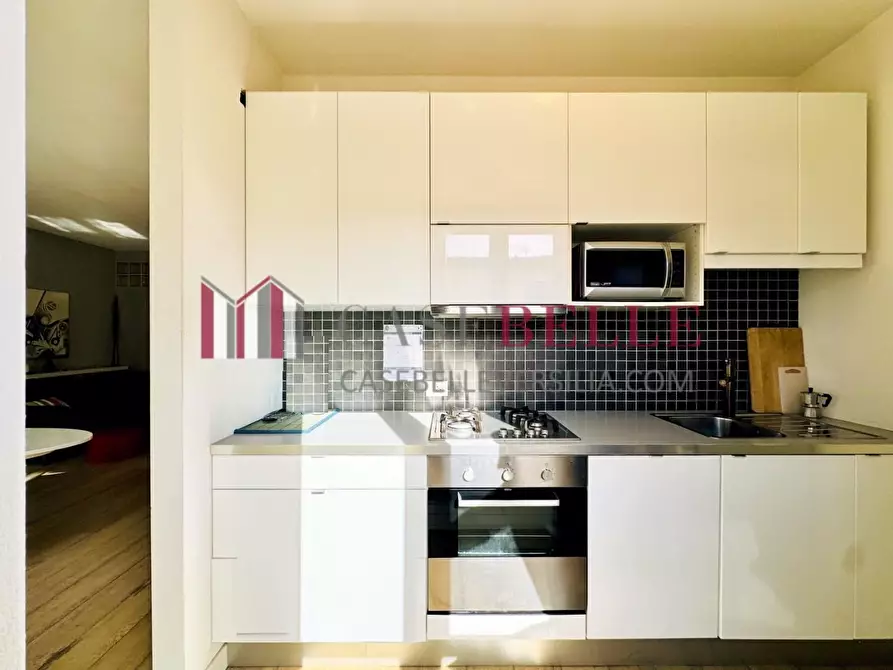 Immagine 7 di Appartamento in affitto  a Camaiore