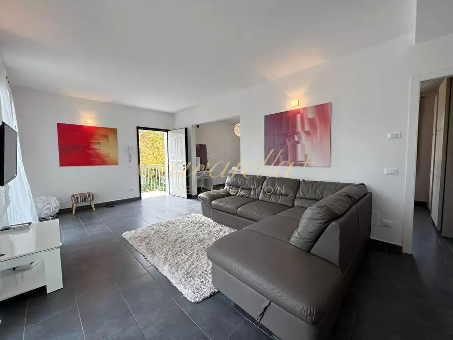 Immagine 12 di Villa in vendita  a Forte Dei Marmi