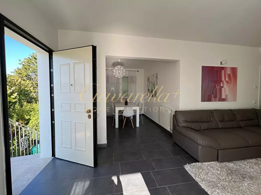 Immagine 6 di Villa in vendita  a Forte Dei Marmi