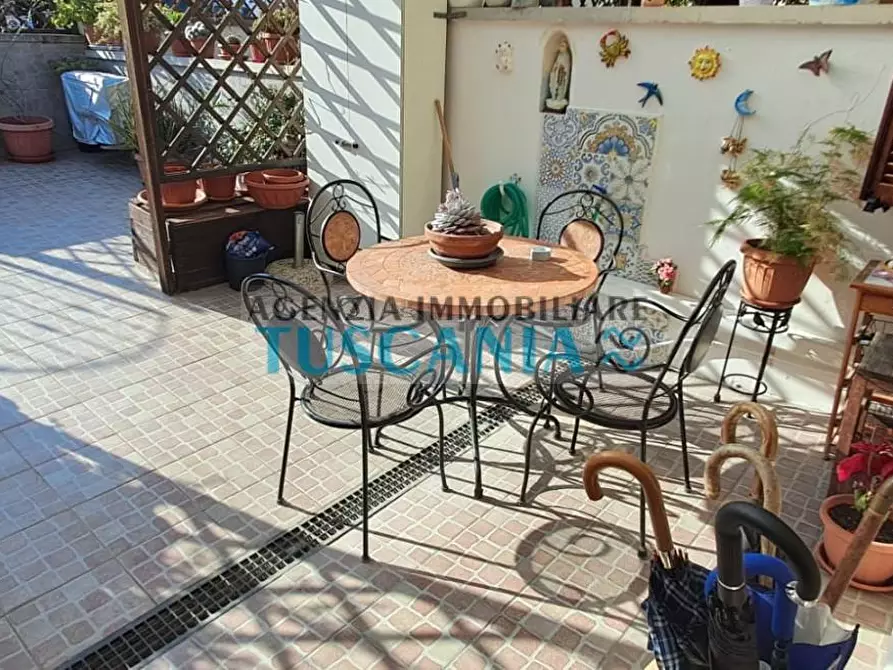 Immagine 19 di Appartamento in vendita  a Cecina