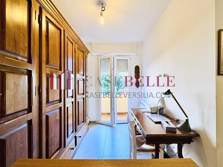 Immagine 29 di Appartamento in vendita  a Pietrasanta