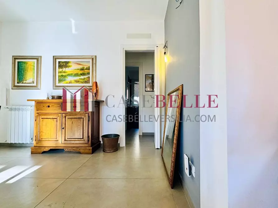 Immagine 13 di Appartamento in vendita  a Pietrasanta