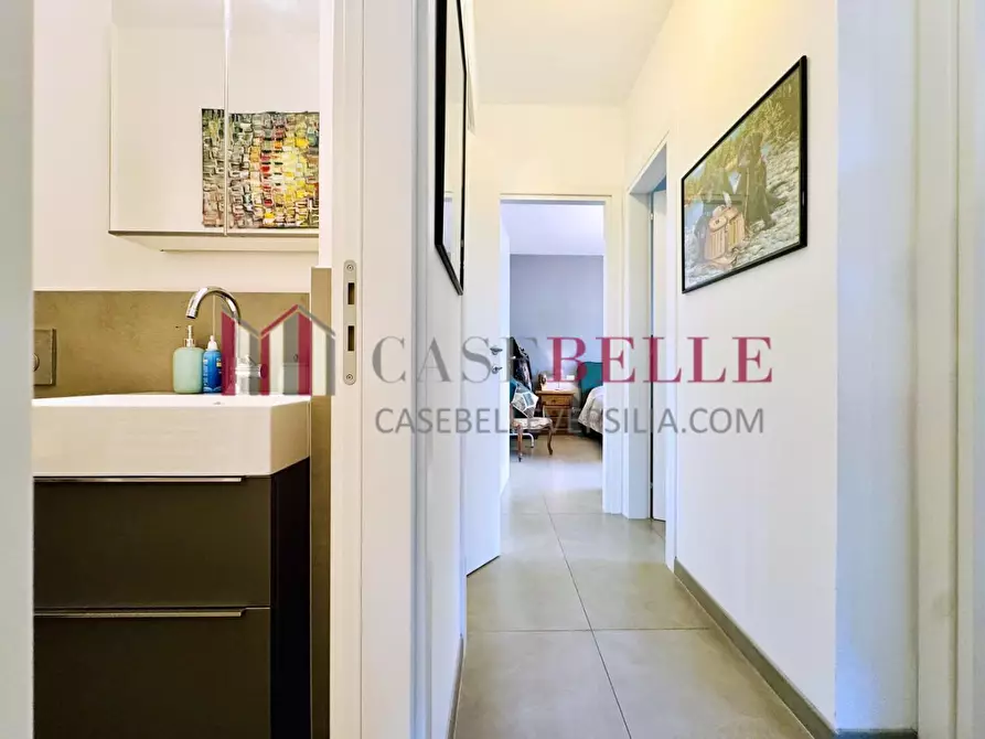 Immagine 34 di Appartamento in vendita  a Pietrasanta