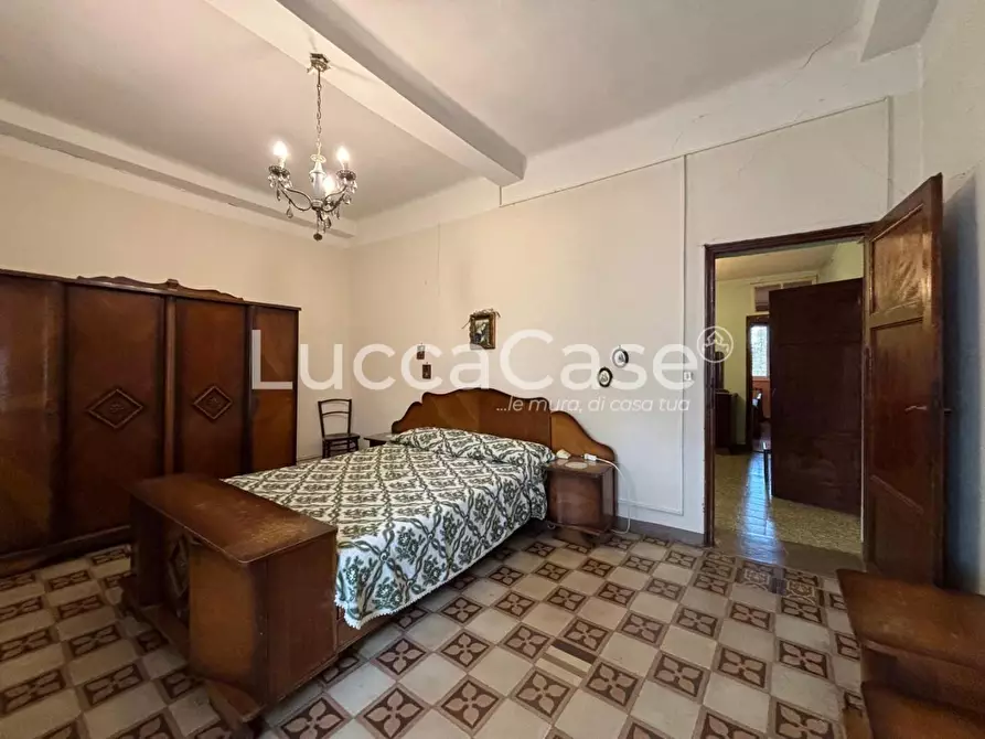 Immagine 32 di Terratetto in vendita  a Lucca