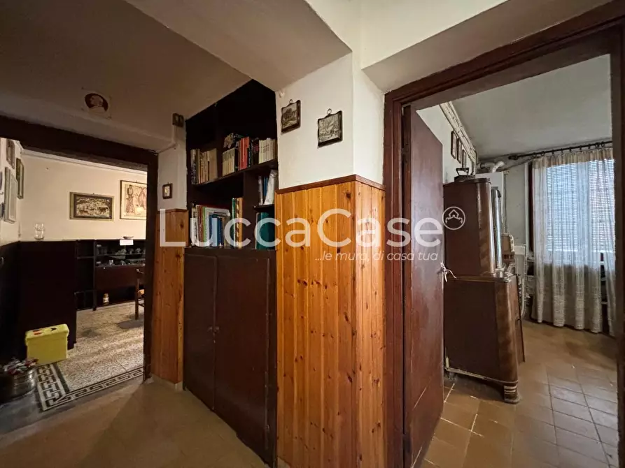 Immagine 21 di Terratetto in vendita  a Lucca