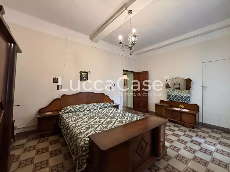 Immagine 33 di Terratetto in vendita  a Lucca