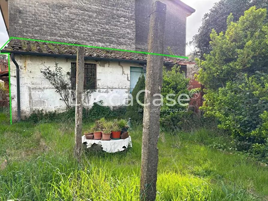 Immagine 41 di Terratetto in vendita  a Lucca