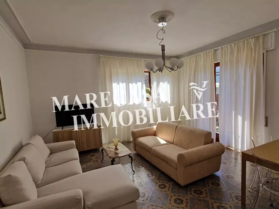 Immagine 5 di Appartamento in affitto  a Carrara
