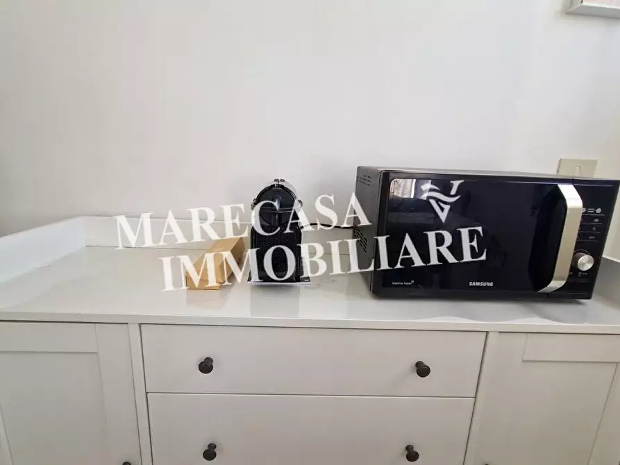 Immagine 7 di Appartamento in affitto  a Carrara