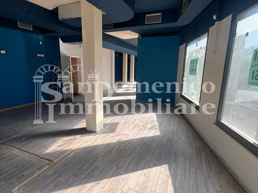 Immagine 1 di Locale commerciale in vendita  a Vicopisano