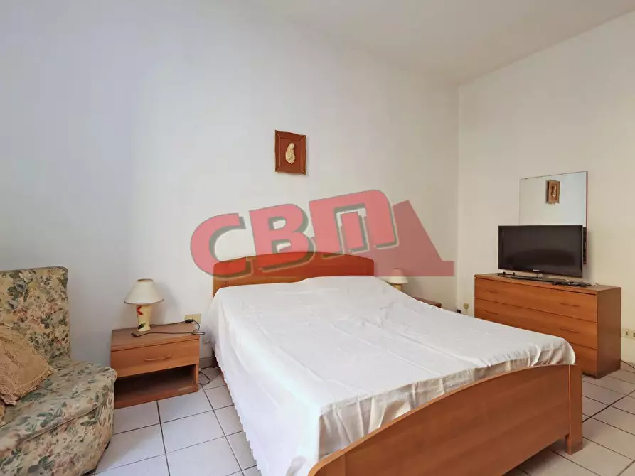 Immagine 12 di Appartamento in vendita  a Livorno