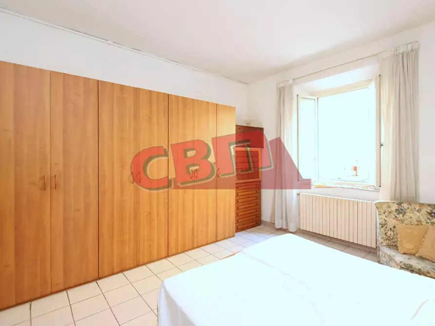 Immagine 14 di Appartamento in vendita  a Livorno