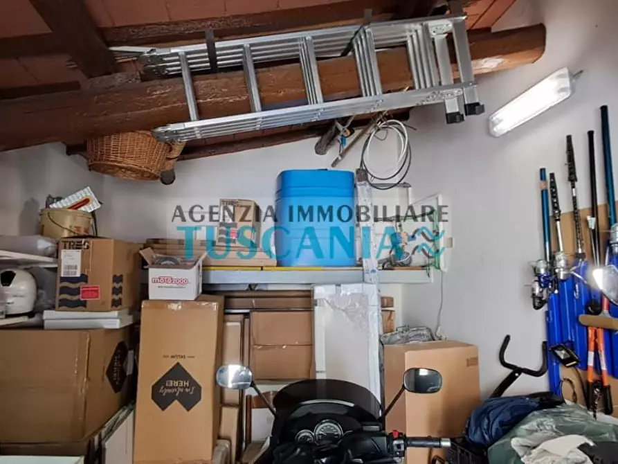 Immagine 19 di Appartamento in vendita  a Volterra