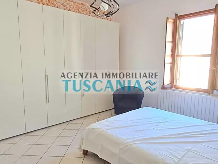 Immagine 12 di Appartamento in vendita  a Volterra