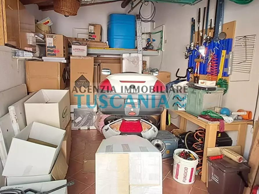 Immagine 18 di Appartamento in vendita  a Volterra