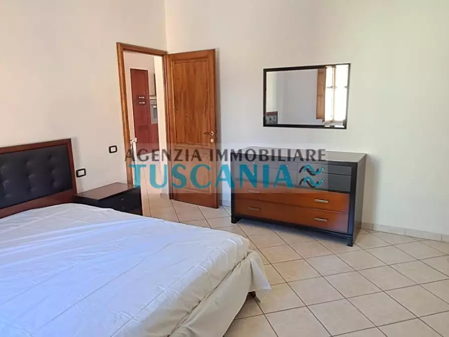 Immagine 13 di Appartamento in vendita  a Volterra