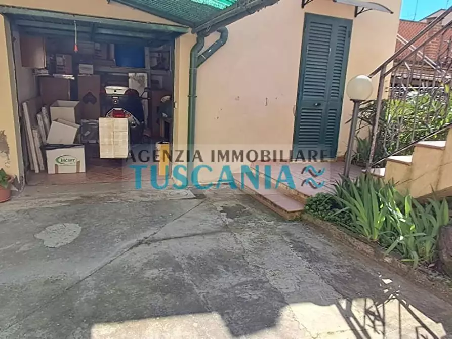 Immagine 20 di Appartamento in vendita  a Volterra