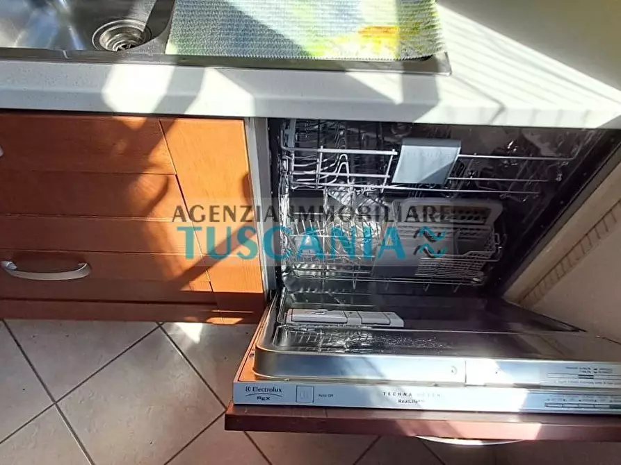 Immagine 9 di Appartamento in vendita  a Volterra