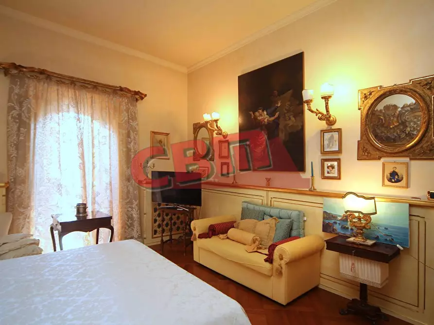 Immagine 24 di Appartamento in vendita  a Livorno