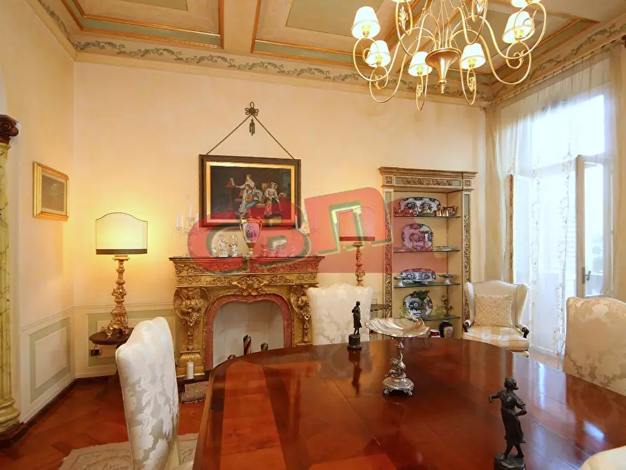 Immagine 6 di Appartamento in vendita  a Livorno