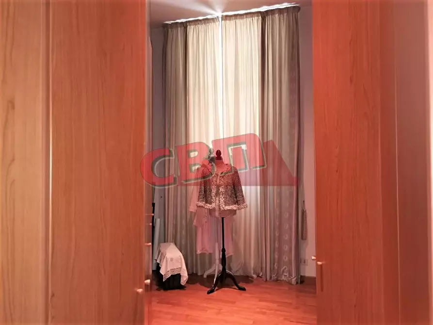 Immagine 36 di Appartamento in vendita  a Livorno