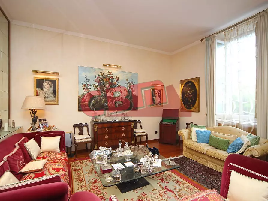 Immagine 12 di Appartamento in vendita  a Livorno