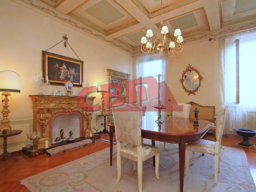 Immagine 2 di Appartamento in vendita  a Livorno