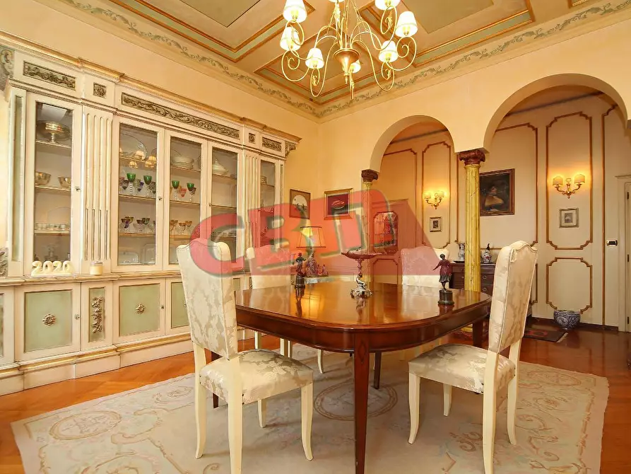 Immagine 10 di Appartamento in vendita  a Livorno