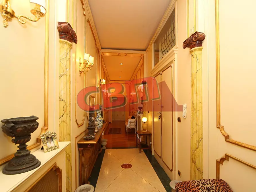 Immagine 28 di Appartamento in vendita  a Livorno