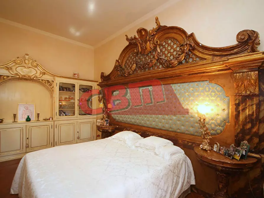 Immagine 26 di Appartamento in vendita  a Livorno