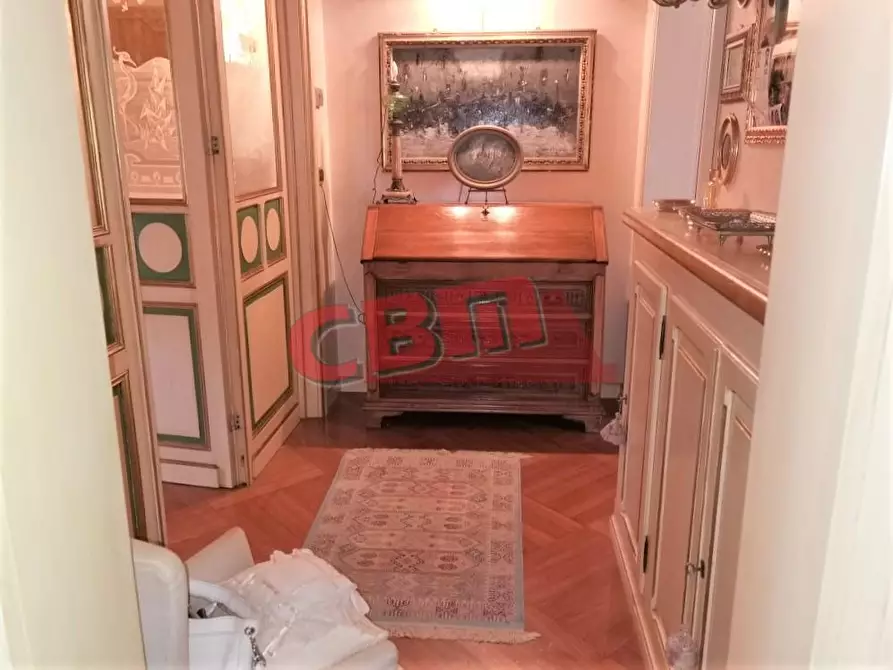 Immagine 37 di Appartamento in vendita  a Livorno