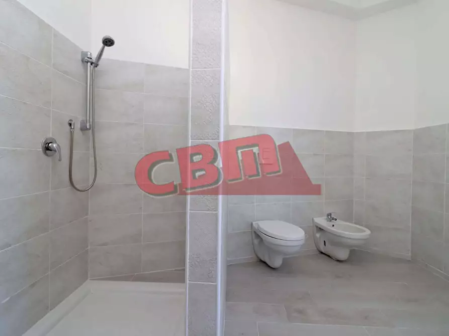 Immagine 22 di Appartamento in vendita  a Livorno