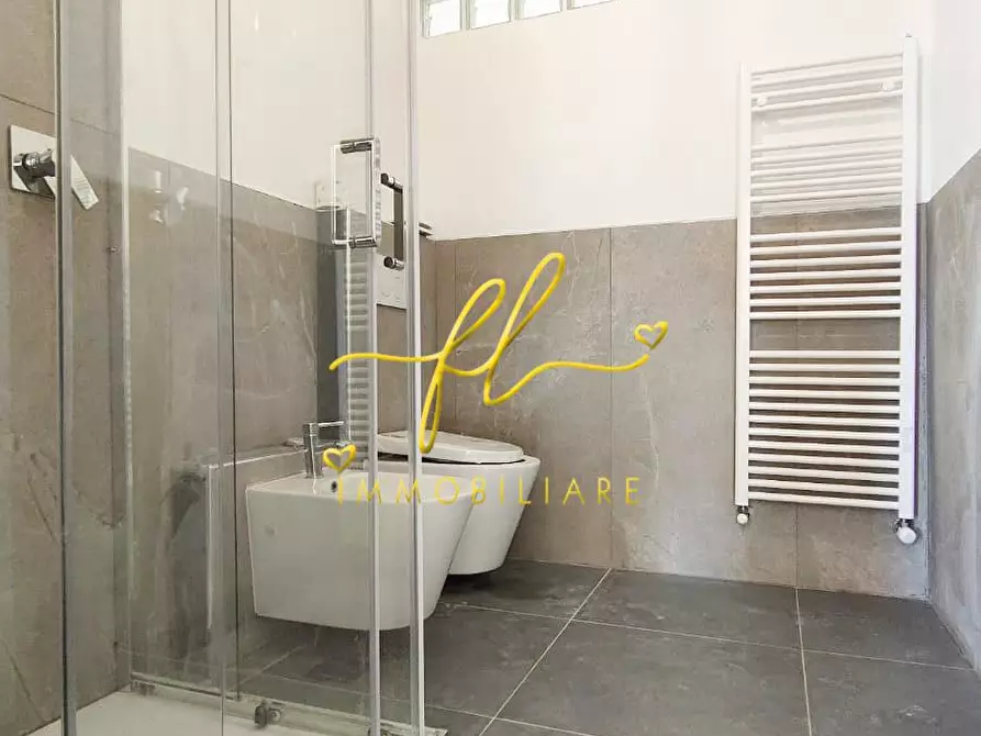 Immagine 10 di Appartamento in vendita  a Rosignano Marittimo