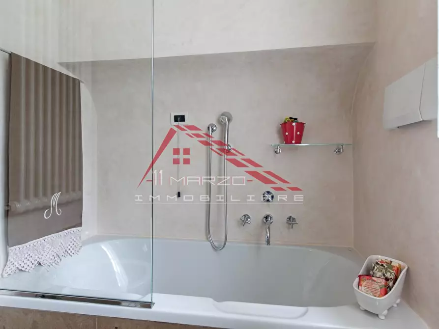 Immagine 30 di Casa indipendente in vendita  a San Giuliano Terme